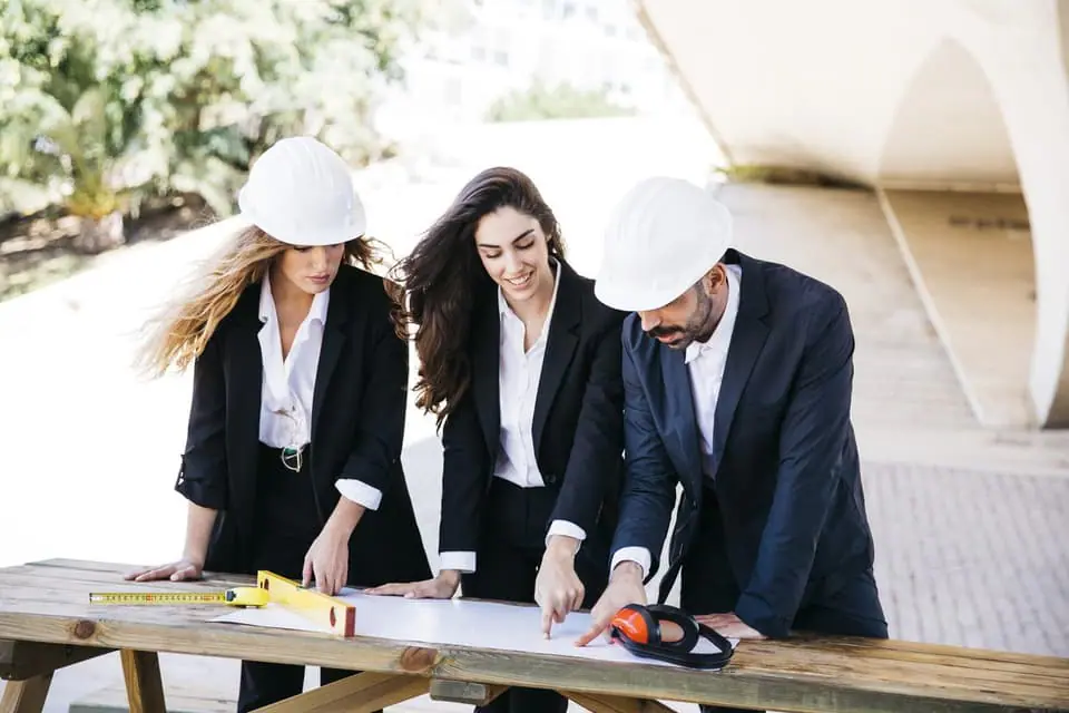 Structexa licensed professional engineers reviewing project documents